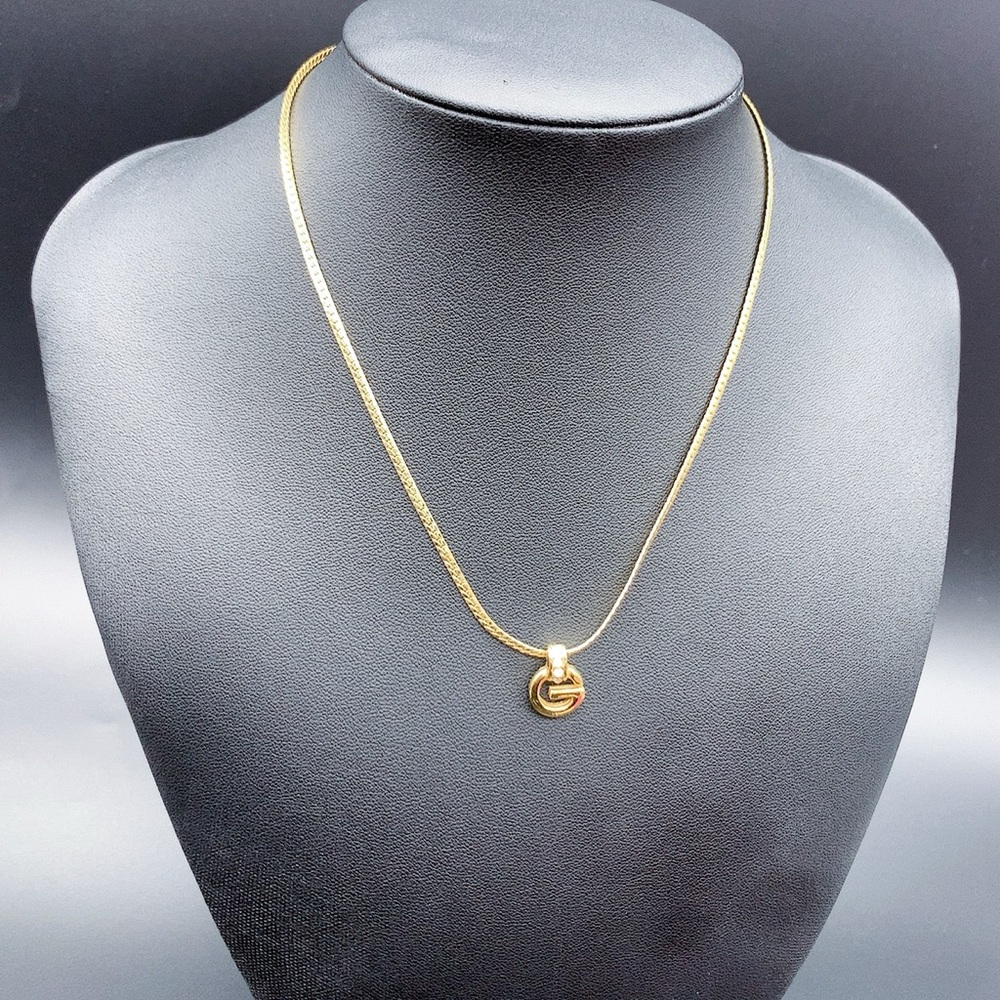 Givenchy Gold Plated G Pendant Necklace Rhinestone Logo - Picture 2 of 9